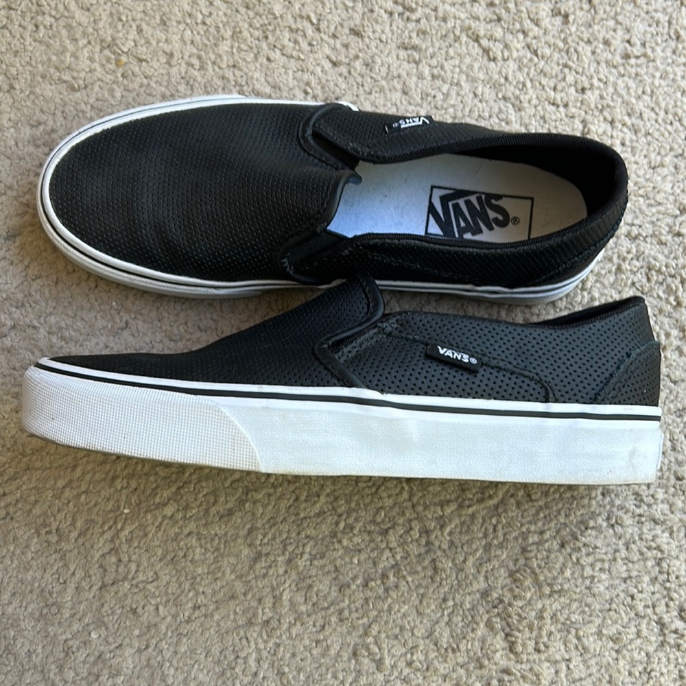 Vans Asher Perforated Black
